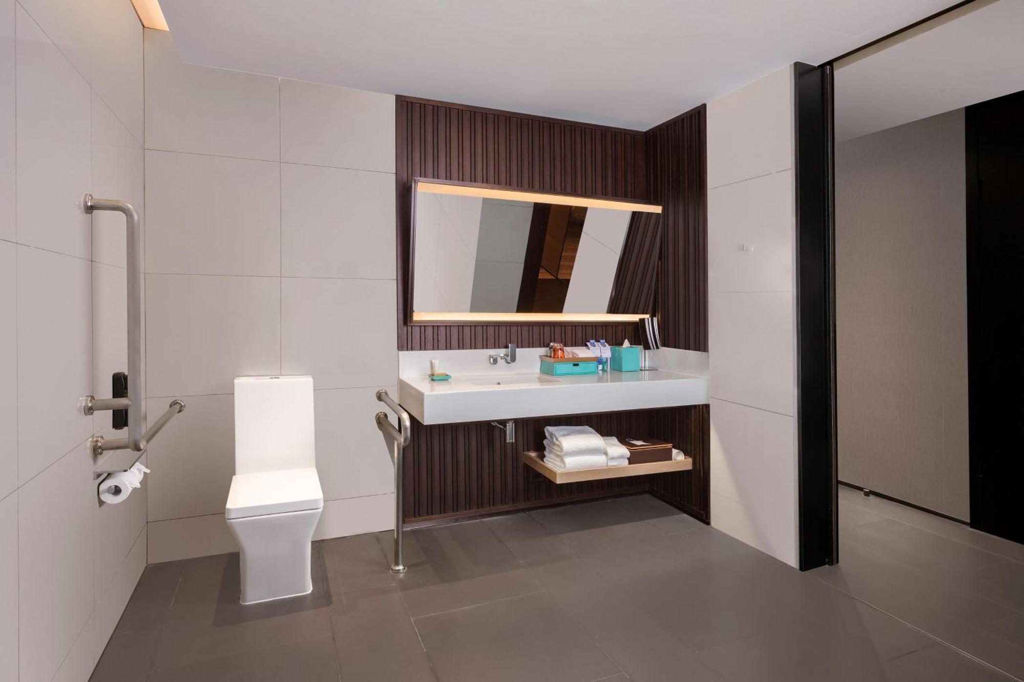 Le Meridien Zhongshan Zhongshan  Exterior photo